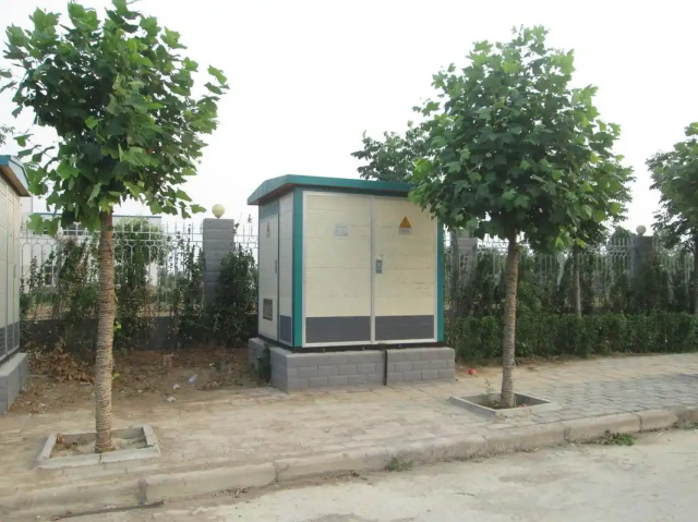 莲湖1000KVA欧式箱式变压器
